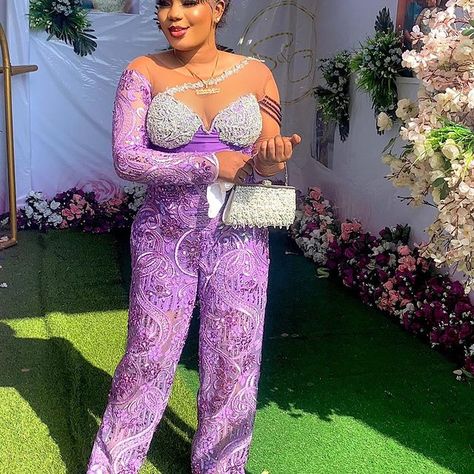 Asoebi Jumpsuit, Latest Owambe Styles, Owambe Styles, Lace Styles For Wedding, Jumpsuit Styles, Nigerian Dress, Dinner Gown, Stylish Naija, Nigerian Lace Styles Dress