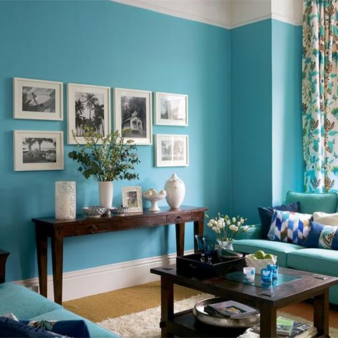 Take 5: Let's visit the Color Teal - The Cottage Market Blue Living Room Color, Turquoise Room, Living Room Turquoise, Teal Living Rooms, Turquoise Walls, Candice Olson, Chalkboard Wall, Wall Bedroom, Blue Living Room