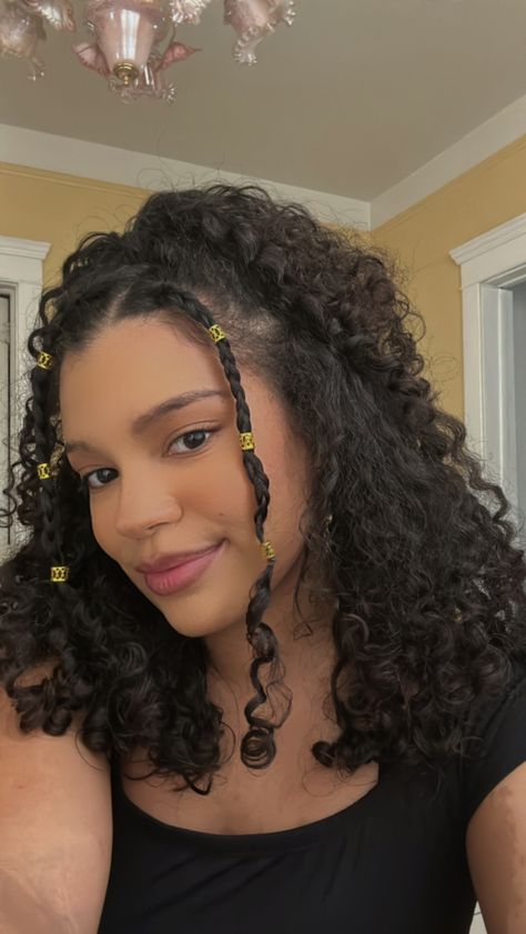 Curly Hair With Hair Accessories, Hairstyles With Hair Jewelry Curls, Two Small Braids With Hair Down Curly, Gems In Curly Hair, Curly Hair With Jewellery, Curly Hair With Charms, Curly Hairstyles With Charms, Concert Hair Curly, Curly Hairstyles With Small Clips