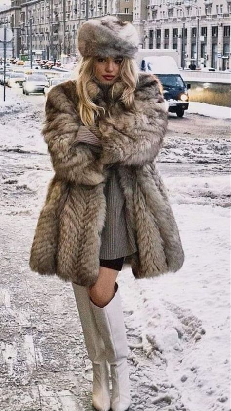 Russian Fur Coat Aesthetic, Winter Outfits Russian Aesthetic, Russian Fur Outfit, Fur Coat And Hat, Russian Fur Hat Aesthetic, Russia Street Style, Slavic Street Style, Russian Girl Aesthetic Outfit, Slavic Winter Outfit