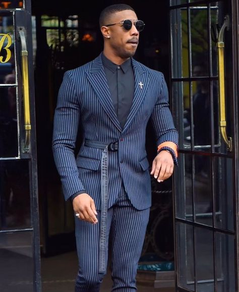 Michael Jackson Suit, Michael Bakari Jordan, Jordan Outfit, Michael B Jordan, Jordan Outfits, Stylish Men Casual, Mens Fashion Suits, Stylish Men, Michael Jackson