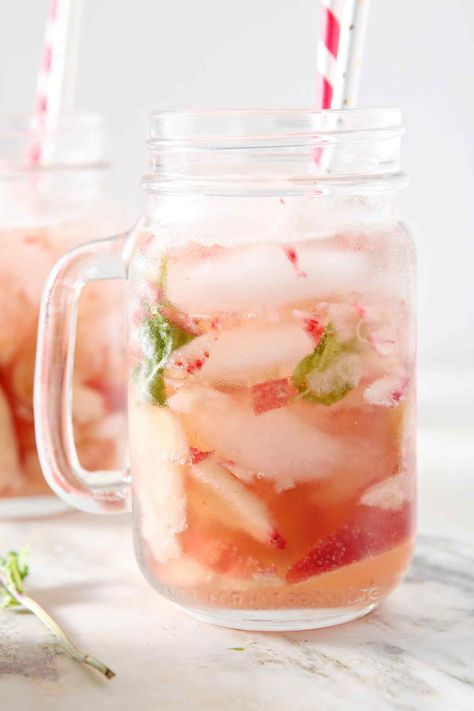 Drink Nonalcoholic, Nonalcoholic Drink, Peach Drink, Summer Drinks Nonalcoholic, Peach Punch, Frozen Limeade, Mint Drink, Peach Drinks, Watermelon Drink