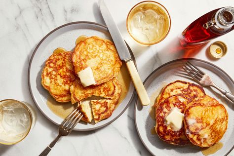 Classic Pancake Recipe, Sour Cream Pancakes, Whole Grain Pancakes, Easy Meal Recipes, Sweet Toast, Epicurious Recipes, Pancakes For Dinner, Cooking For 1, Short Stack