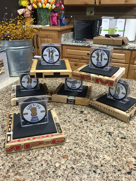 Hockey Team Awards, Senior Hockey Night, Hockey Centerpieces Ideas, Hockey Senior Night Ideas, Senior Night Hockey, Hockey Coach Gift Ideas, Hockey Senior Night, Hockey Centerpieces, Hockey Manager