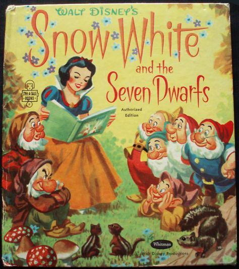 Filmic Light - Snow White Archive: 1957 Snow White "Tell-A-Tale" Book Old Children's Books, Sette Nani, Snow White Disney, Disneyland Pictures, Disney Posters, Snow White And The Seven Dwarfs, Disney Books, The Seven Dwarfs, Childhood Books