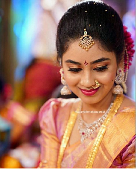 Bridal Papidi Billa, Papad Billa Designs Gold, Maang Tikka Bridal South Indian, Papadibilla Designs Gold, Papati Billa Designs Gold Latest, Papida Billa Designs Gold, Papadi Billa Designs, Papadi Billa Designs Gold Latest, Papada Billa Designs Gold