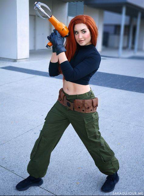 Action Costumes Women, Kim Possible Halloween Costume, Kim Possible Costume, Red Hair Costume, Kim Possible Cosplay, Red Hair Halloween Costumes, Redhead Characters, Character Halloween Costumes, Halloween Group