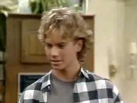 Paul Walker I think Young and the Restless Paul Walker 90s, Young Paul Walker, Charles In Charge, Paul Walker Movies, Brian Oconner, Corey Haim, Actor Paul Walker, Paul Walker Pictures, Blonde Moments