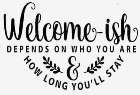 Sign Quotes Funny, Funny Welcome Signs, Diy Vinyl Projects, Cricut Explore Air Projects, Pyrography Patterns, Door Signs Diy, Porch Welcome Sign, Signs Funny, Book Folding Patterns