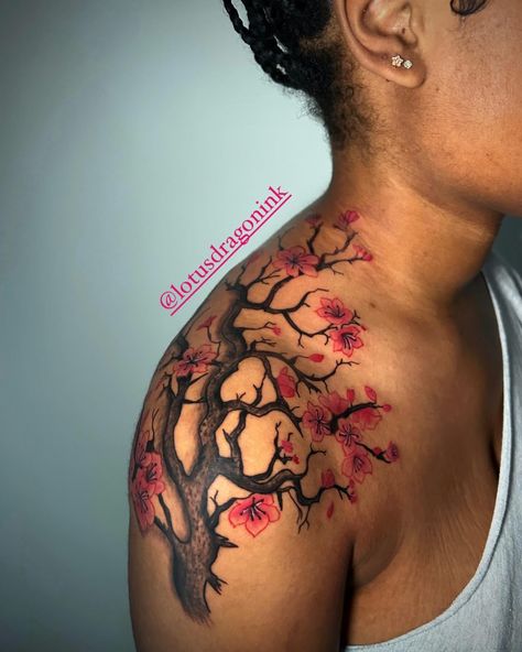 𝑐ℎ𝑒𝑟𝑟𝑦 𝑏𝑙𝑜𝑠𝑠𝑜𝑚 🌸✿ ºั loved this entire process, from drawing it up to applying the finishing colors 😍 let’s do more of these chat! 𝗕𝗢𝗢𝗞𝗦 𝗢𝗣𝗘𝗡 #cherryblossomtattoo #womentattoos #pinktattoos #redtattoos #prettytattoos #demure #columbiasc #columbiatattoos #columbiasctattoos #southcarolina Cherry Blossom Tattoo On Side, Cherry Blossom Side Tattoo, Tattoo Side, Tree Sleeve, Pink Tattoo, Books Open, Red Tattoos, Blossom Tattoo, Cherry Blossom Tattoo