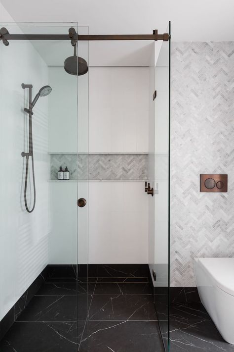 Black White Grey Bathroom Decor Ideas, Innovative Bathroom Design, White Grey Black Bathroom, Black White And Grey Bathroom Ideas, Black White Grey Bathroom, Bathroom Ventilation Ideas, Ensuite Decor, Toilet Tiles Design, Interior Home Ideas