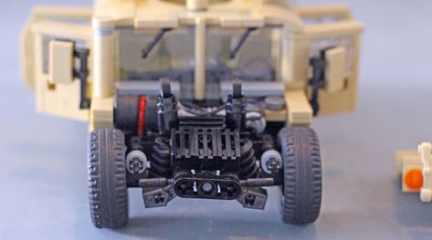 Lego Humvee 10 wide (engine) | Manuel Cara | Flickr Lego V8 Engine, Lego Humvee, Lego Hobby, Lego Apocalypse Vehicles, Lego Gunship Moc, Lego Offroad Truck, Lego Boat, Lego Truck, Lego Army