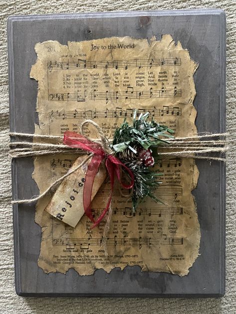 Hymnal Page Crafts, Page Crafts, Hymnal Crafts, Sheet Music Crafts, Music Crafts, Joy To The World, Christmas