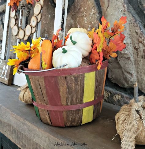 Decorate for Fall on a budget with these cheap and quick Fall crafts. These simple and quick fall decorations for your outdoor and indoor spaces like living room, mantel and fall tablescape ideas are truly inspiring. #hometalk Apple Basket Decor Ideas, Mabon Crafts, Easy Diy Fall Decor, Apple Basket, Bushel Baskets, Painted Baskets, Harvest Basket, Old Baskets, Apple Baskets