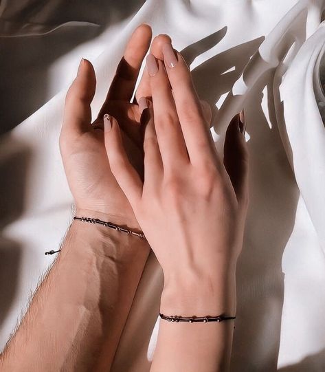 Couple Holding Hands Photography, Couple Holding Hands Aesthetic, Cute Long Distance Relationship, Holding Hands Aesthetic, Long Distance Relationship Bracelets, Long Distance Bracelets, Bracelets For Couples, Relationship Bracelets, Distance Bracelets