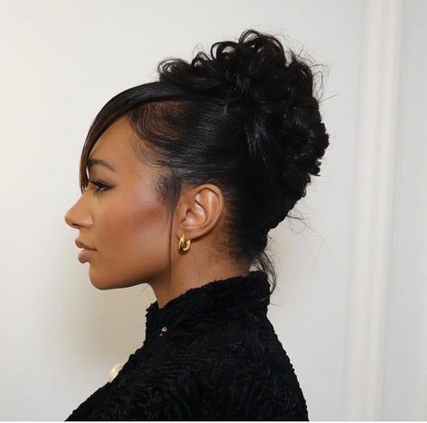 Temi Otedola. Hair by @rio_hair French Roll Hairstyle, French Roll, Updo Hairstyle, Hair Crush, Ponytail Styles, Relaxed Hair, Big Hair, Bride Hairstyles, Hair Skin