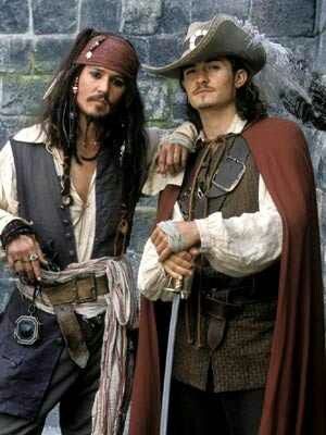 *CAPTAIN JACK SPARROW & WILL TURNER ~ Pirates of the Caribbean Sparrow Pictures, Orlando Bloom Legolas, John Depp, Pirate Costumes, جوني ديب, Kaptan Jack Sparrow, Foto Disney, Captain Jack Sparrow, Pirate Life