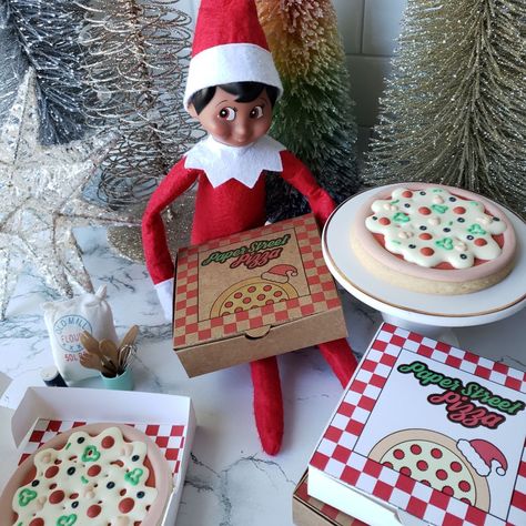 Elf on the Shelf Pizza Cookie Mini Elf On The Shelf, Elf On The Shelf Pizza, Pizza Box Printable, Elf Pizza, Elf 2023, Printable Pizza, Pizza Cookie, Elf On The Shelf Idea, Box Printable