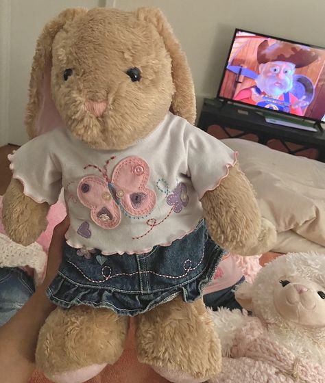 Build A Bear Custom, Build A Bear Bunny Outfit, Build A Bear Pawlette Aesthetic, Pawlette Bunny Build A Bear, Build A Bear Bunny Aesthetic, Build A Bear Pawlette, Build A Bear Aesthetic Outfit, Cute Build A Bears, Pink Build A Bear