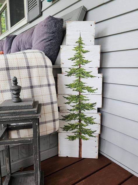 Christmas Pine Tree Sign, Holiday Welcome Sign, Porch Winter Board, White Farmhouse Decor, Painted Pallet Art, Housewarming Gift - Etsy Painted Pine Trees On Wood, Christmas Tree Signs Wood, Painted Christmas Boards, Painted Pallet Art, Christmas Porch Signs, White Farmhouse Decor, Pallet Porch, Welcome Sign Porch, Cove House