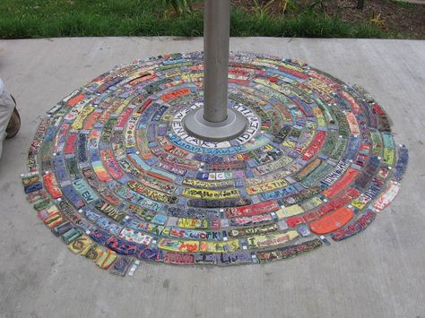 Picture School Legacy Project Ideas, School Beautification Projects, School Wide Art Projects, Legacy Projects School, Collaborative Mural Elementary, Large Collaborative Art Project, School Wide Art Collaboration, School Mosaic Mural, School Wide Collaborative Art