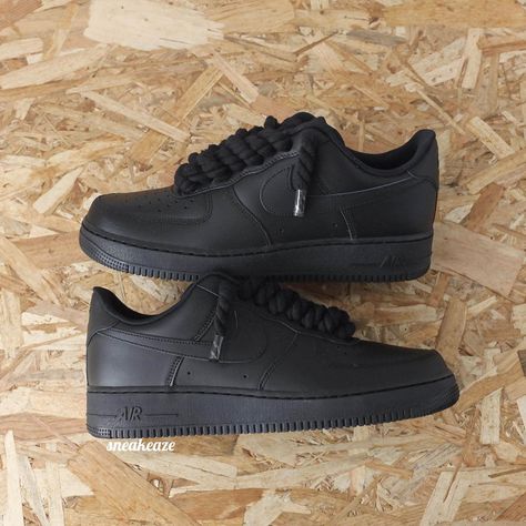 Air Force 1 black custom rope laces sneakers black Authentic & new item, sold in its original packaging Customs are made to order; it will not be possible to make a return/refund. Do not hesitate to contact me if you have any questions 😊 Each model is made by us in our workshop in Aubagne in the south of France. https://www.etsy.com/fr/shop/sneakeaze?ref=profile_header Air Force 1 Noir, Black Air Force 1, Air Force One Shoes, Air Max Plus Tn, Nike Air Force 1 Custom, Nike Air Force One, Pretty Shoes Sneakers, Air Force 1 Custom, Air Force 1 High