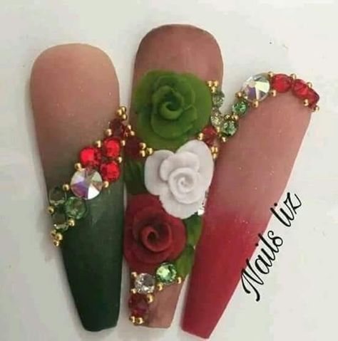 Mexican Nails, Quince Nails, Quinceanera Nails, Christmas Nails Acrylic, Xmas Nails, Christmas Nail Designs, Nail Arts, Best Acrylic Nails, Long Acrylic Nails