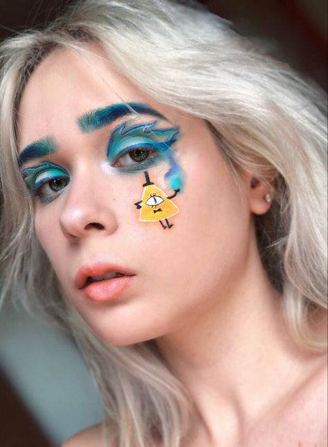 makeup idea Buffalo Bills Eye Makeup, Bill Cypher Makeup, Steven Universe Inspired Makeup, Bill Cipher Makeup, Universe Makeup Look, Planet Eye Makeup, Bill Cypher, Bill Cipher, My Idea