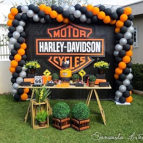 #harleydavidson #festaharley #festaharleydavidson #harleyparty #harleydavidsonparty #motorcycle #moto #motos Harley Davidson Party Theme, Harley Davidson Party, Motorcycle Birthday Parties, Harley Davidson Cake, Harley Davidson Birthday, Motorcycle Cake, Motorcycle Party, Biker Party, Motorcycle Birthday