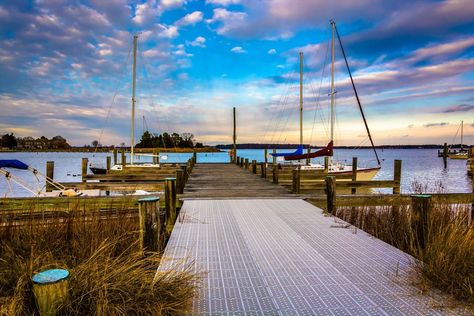 15 Best Things to Do in St. Michaels, MD Saint Michaels Maryland, Harbor Town, Rocky Shore, Waterfront Restaurant, Winter Getaway, Eastern Shore, Movie Buff, Chesapeake Bay, Coastal Towns