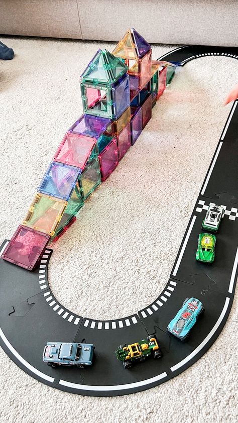 Bridge Crafts For Preschoolers, Magnetic Tile Bridge, Connetix Storage, Connetix Ideas, Magna Tiles Ideas For Kids, Magnetic Tiles Ideas For Kids, Baby Play Activities, Toddler Play, Lego Duplo