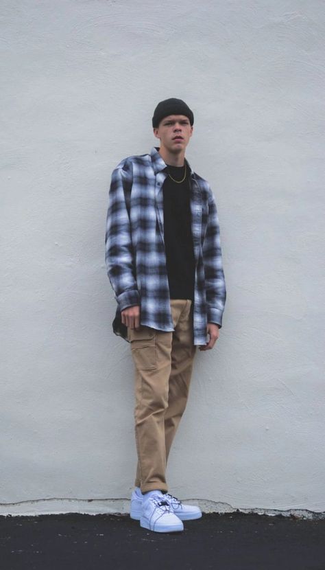 Casual Cotton Flannel Shirt For Streetwear, Casual Flannel Shirt For Streetwear, Cheap Streetwear Flannel Shirt, Flannel Outfits Men Streetwear, Sleeve Shirt Outfit, Relaxed Fit Button-up Flannel Shirt For Streetwear, Flannel Outfits Men, Men Streetwear Outfits, Sporty Outfits Men