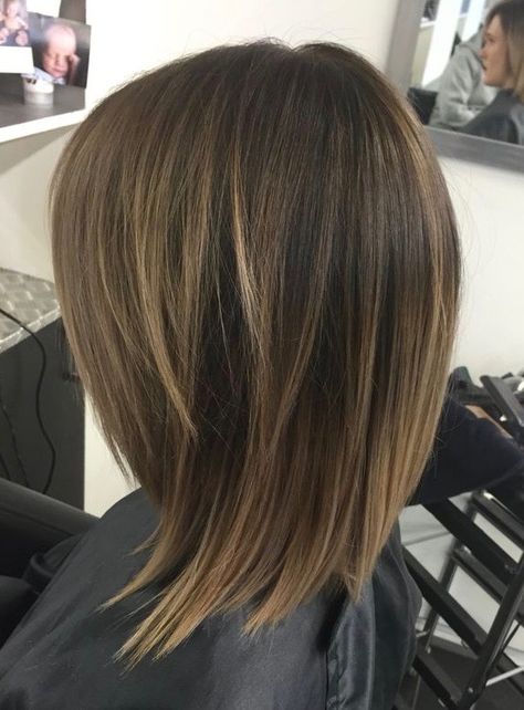 Layered lob Layered Lob, Shoulder Length Hair Cuts, Haircuts For Medium Hair, Hair Color And Cut, Medium Hair Cuts, Shoulder Length Hair, Medium Length Hair Cuts, Great Hair, Layered Haircuts