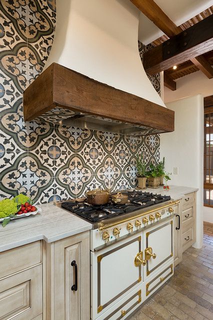 A Little Provence in Santa Fe, NM - Mediterranean - Kitchen - Other - by MONTGOMERY HOME DESIGN | Houzz Santa Fe Style Kitchen, Provance Kitchens, Hacienda Kitchen Decor, Santa Fe Kitchen, Hacienda Kitchen, Provence Kitchen, Montgomery Homes, Mediterranean Kitchen Design, Spanish Style Kitchen