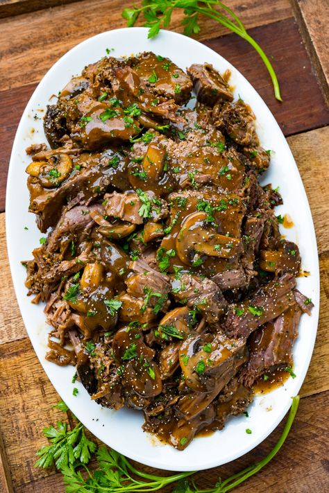 Pot Roast Cream Of Mushroom, Crockpot Pot Roast Easy, Beef Roast Crockpot Recipes, Mushroom Pot Roast, Roast With Mushrooms, Pot Roast Easy, Delicious Pot Roast, Closet Cooking, Homemade Comfort Food