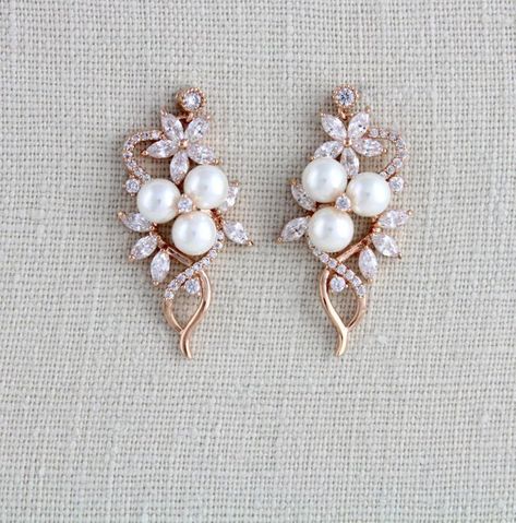 Crystal Bridal earrings Rose Gold earrings Bridal jewelry | Etsy Bridal Jewelry Pearl Earrings, Wedding Jewelry Simple, Winter Bridal Jewelry, Boho Bridal Jewelry, Rose Gold Bridal Earrings, Beautiful Bridal Jewelry, Crystal Bridal Earrings, Bridal Accessories Jewelry, Pearl Earrings Wedding