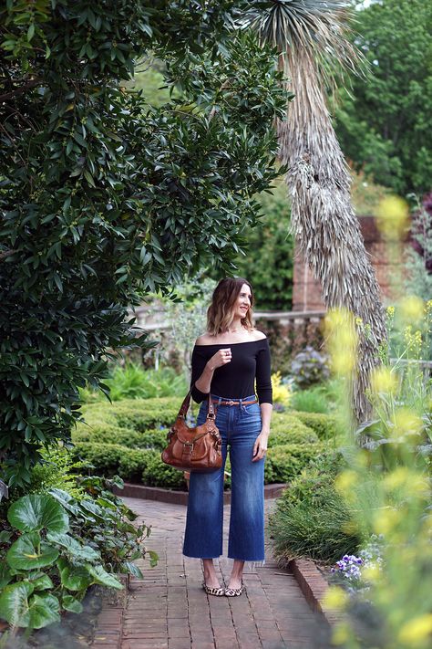 Style Help, Layering Style, Fashion Style Women, 3 Ways To Wear, Pointy Pumps, Fashion Newsletter, Denim Wide Leg, Jeans Cropped, Style Advice