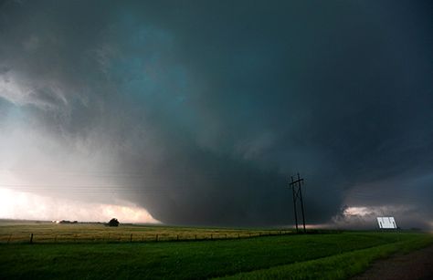 El Reno, Oklahoma El Reno Tornado, Tornado Pictures, Water Spouts, Oklahoma Tornado, Transfer Art, Stormy Skies, Storm Photography, Wild Weather, Weather Photos