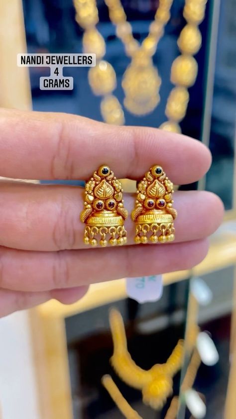 Short Earrings Gold, Small Jumkas For Daily Use, 3 Grams Gold Earrings Indian, Gold Dollars, Ram Temple, Indian Gold Necklace Designs, Gold Ideas, Small Earrings Gold, Unique Gold Jewelry Designs