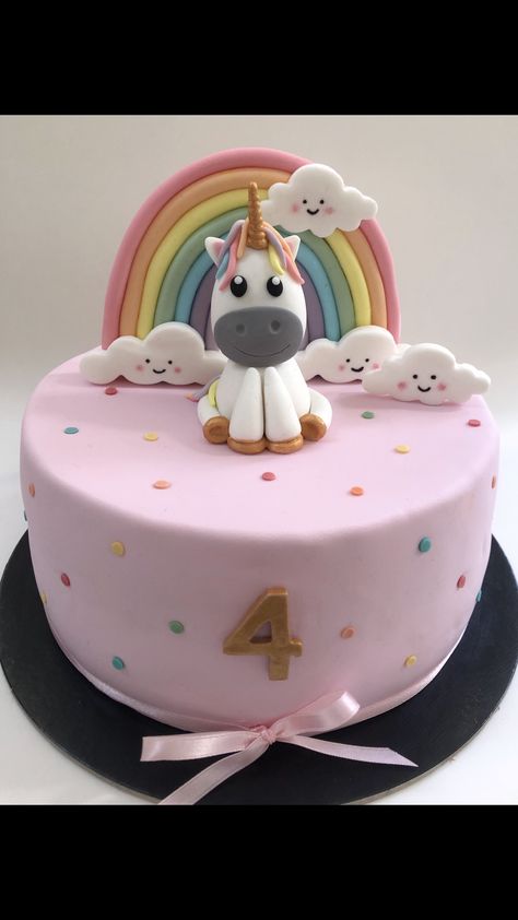 Simple Unicorn Birthday Cake, Birthday Cake Unicorn Rainbow, Chocolate Unicorn Cake, Small Unicorn Cake, Tort Unicorn, Easy Chocolate Cake Decoration, Rainbow Fondant Cake, Fondant Unicorn, Cake Ganache