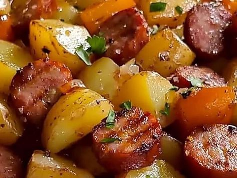 Bring Home the Midwest Flavors with This Smoked Polish Beef Sausage Recipe - NewsBreak Sausage With Potatoes, Beef Sausage Recipes, Polish Sausage, Sausage Dishes, Spaghetti Casserole, Sausage Recipe, Best Oven, Beef Sausage, Southern Fried Chicken