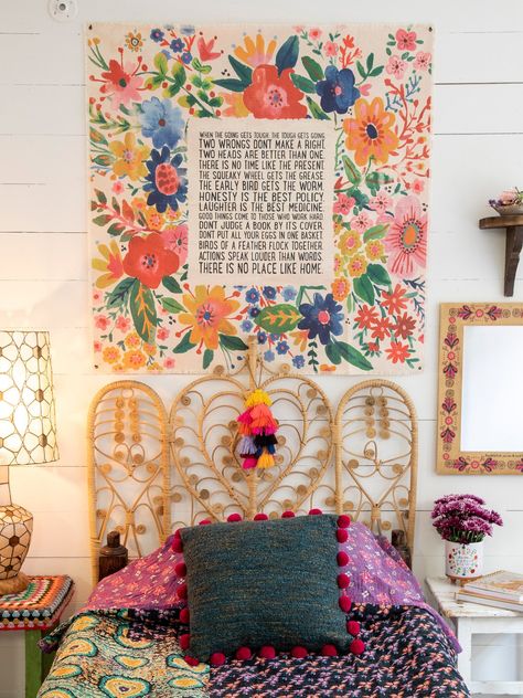 Colorful Boho Home, Eccentric Home, Canvas Tapestry, Create A Gallery Wall, Exterior Decoration, Mural Ideas, Canvas Wall Hanging, Boho Home Decor, Natural Life