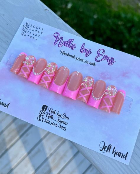 🩷Pearly pink nails🩷 Size: Sm (2, 5, 4, 6, 9) Shape/length: Long Square Packaging contents: instructions on how to put your press on nails for long lasting wear, nail file, buffer, wooden cuticle pusher, alcohol wipe and nail glue. Price: 45$ CAD + 5 Shipping 💌DM if interested in buying, ready to ship asap 📍Local Delivery Available • • #nail #nailart #nails #nailsofinstagram #nailsnailsnails #naildesign #nailaddict #naildesigns #nailart #nailartist #press #pressonnails #pressons #pres... Pearly Pink Nails, Square Packaging, Nails Size, Cuticle Pusher, Nail Glue, Nail File, Nail Artist, Glue On Nails, Pink Nails