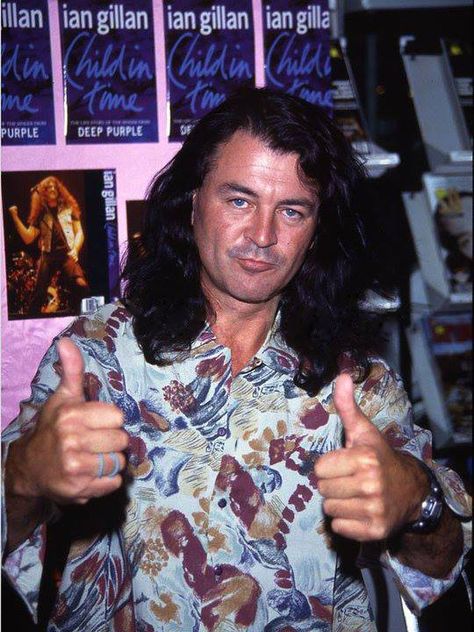 Ian Gillan Ian Gillan, Lemmy Motorhead, Heavy Metal Art, Big Group, Rock And Roll Bands, Black Sabbath, Music Legends, Holy Trinity, Led Zeppelin