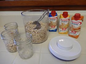 Overnight Oats With Premier Protein, Breakfast Recipes Overnight, Recipes Overnight Oats, Protein Drink Recipes, Premier Protein Shakes, Oats Overnight, Best Protein Shakes, Protein Overnight Oats, Bircher Muesli