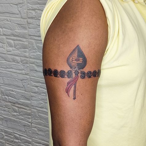 Tamil god murugan trident and rudraksh tattoo Tamil Tattoo Design For Women, Murugan Tattoo Design, Murugan Vel Logo, Lord Murugan Vel Tattoo, Murugan Tattoo, Murugan Vel Tattoo Design, Rudraksh Tattoo, Vet Tattoo, Vel Tattoo Design