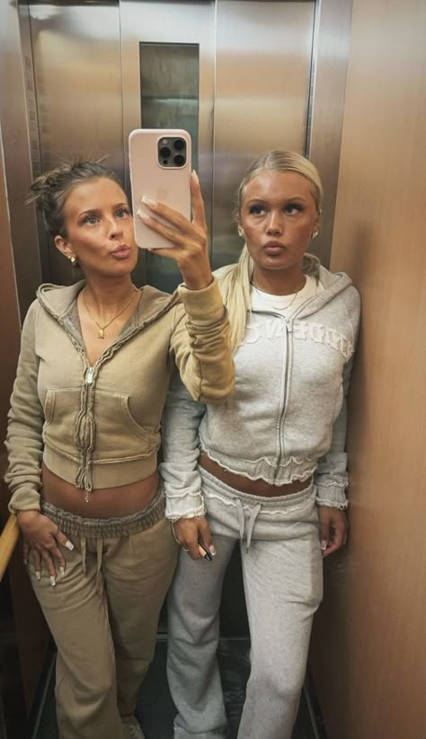 Stockholm Girls, Saga Stq, Swedish Outfit, Scandinavian Makeup, Track Suit Outfit, Vinter Mode Outfits, Ethereal Style, Makeup Glowy, Swedish Girls