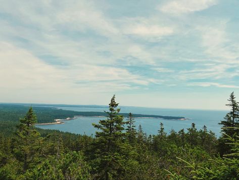 Granola Laptop Wallpaper, Granola Aesthetic Wallpaper Laptop, Granola Widgets, Granola Iphone Aesthetic, Granola Lockscreen, Acadia National Park Aesthetic, Granola Girl Phone Wallpaper, Granola Girl Wallpaper, Patagonia Summer