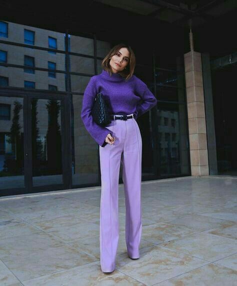 Bright Winter Palette Outfits, Deep Winter Summer Outfits, Purple Monochrome Outfit, Monochromatic Outfit Winter, Mode Monochrome, Mode Purple, Look 80s, Outfits Primavera, Monochromatic Fashion