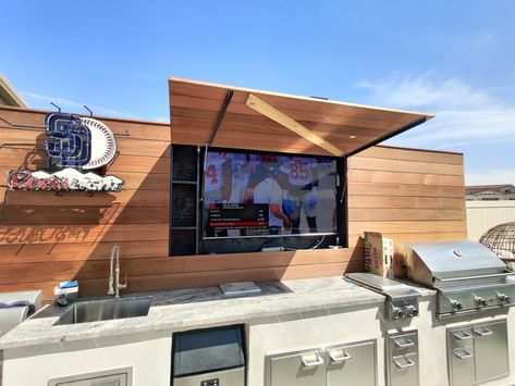 Outdoor eating area